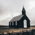 What does the bible say about non denominational churches?