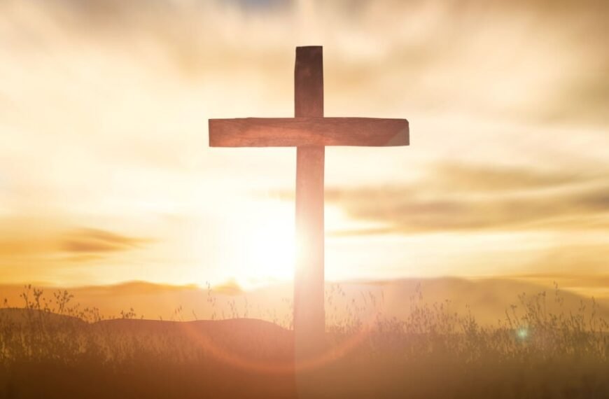 Charlie Kirk’s Memorial Service Sparks a Surge in Christian Nationalism